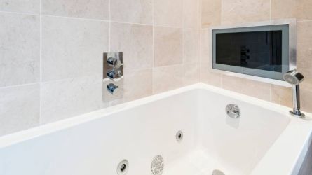 How to Turn Your Bathroom Into a Personal Wellness Sanctuary